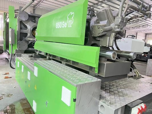 la máquina de moldear de parachoques del coche 800ton utilizó a las piezas de automóvil plásticas que hacían la máquina